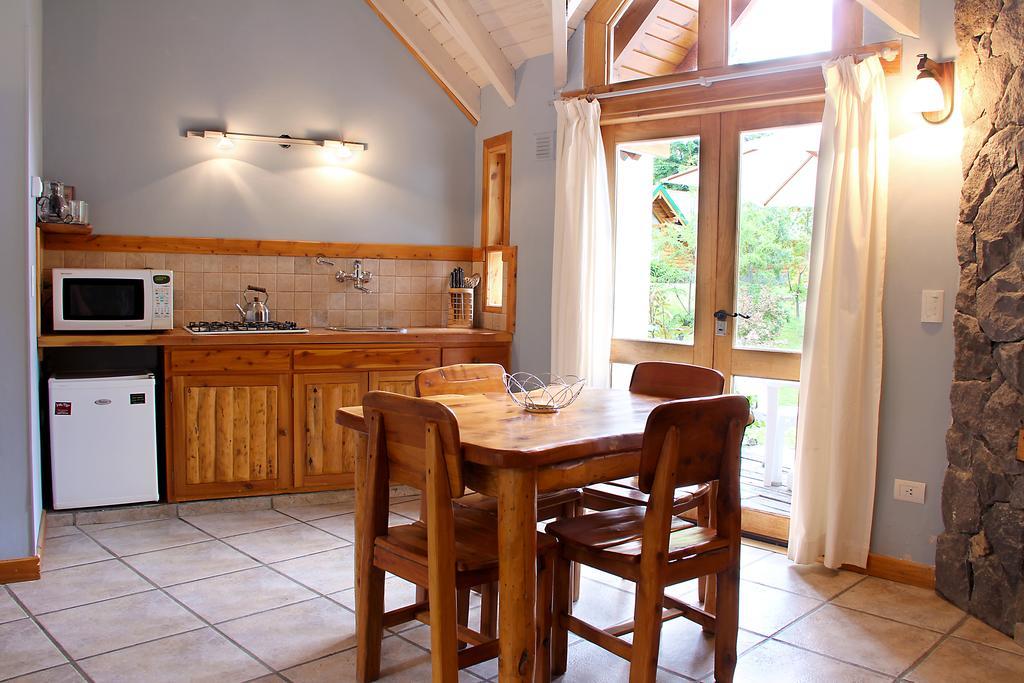 Villa Cabanas Aldea De Los Andes Villa La Angostura Zimmer foto
